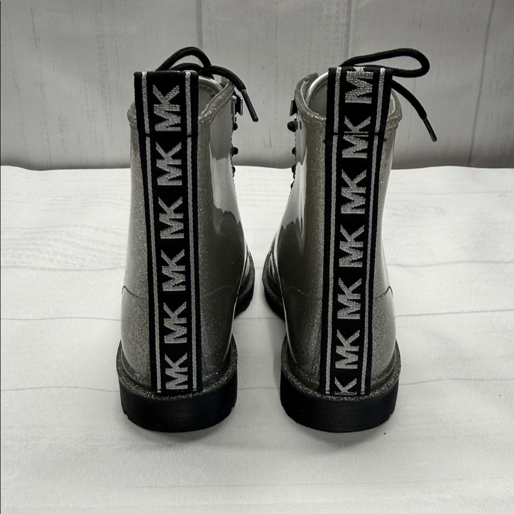 Michael Kors Silver Glitter Tavie Lug Sole Lace Up Combat Rain Booties Size 6 - Picture 4 of 11